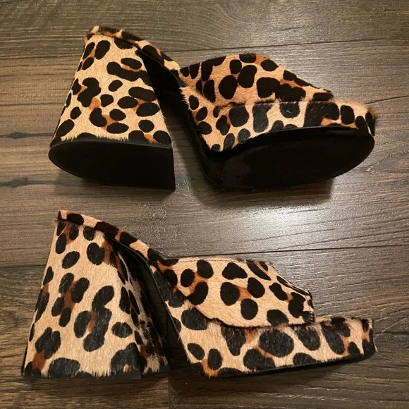 Simon Miller Animal Print Cheetah Platform Sandals - Picture 3 of 7